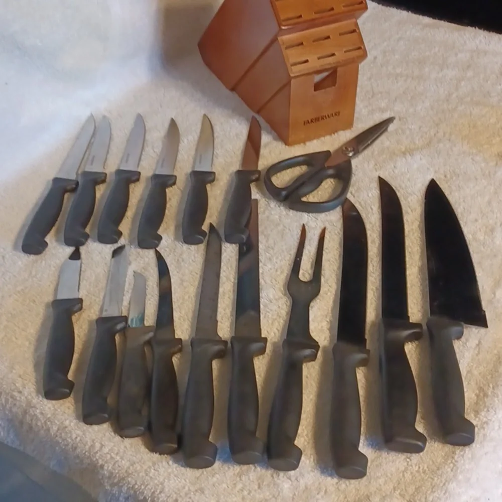 Farberware knife set 17 pc. Set vintage Cutlery kitchen knife set